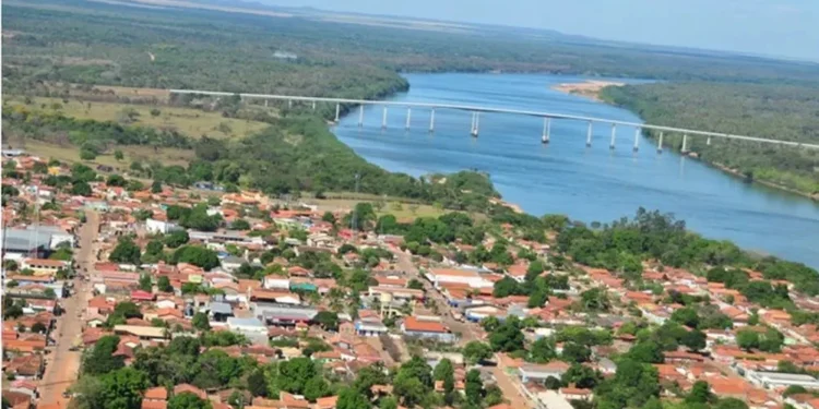 Mulher é presa suspeita de aplicar golpes em aposentados e pensionistas e gerar prejuízos que podem chegar a R$ 1 milhão