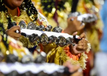Bateria da Portela no Desfile das Campeãs do Rio de Janeiro • Dhavid Normando/Rio Carnaval