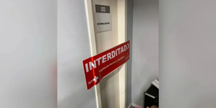 Anvisa interdita seis clínicas de estética durante operação