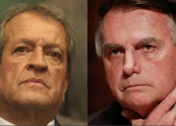 Valdemar Costa Neto (à esquerda) e Jair Bolsonaro (à direita) • Valter Campanato/Agência Brasil | 25/03/2024REUTERS/Amanda Perobelli