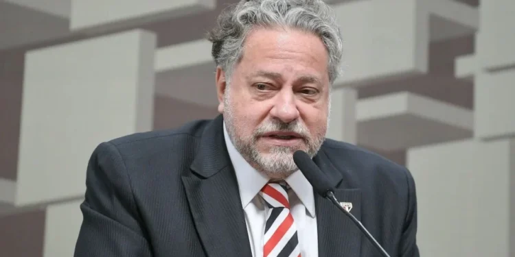 São Paulo pede exclusão de árbitro e ameaça não priorizar Paulistão de 2026