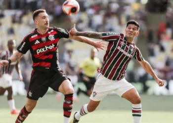 Lance de Flamengo e Fluminense pela primeira fase do Campeonato Carioca • LUCAS MERÇON / FLUMINENSE F.C.