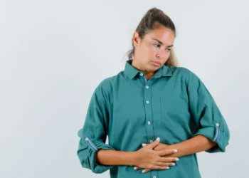 Constipação intestinal: o que é, sintomas e como aliviar