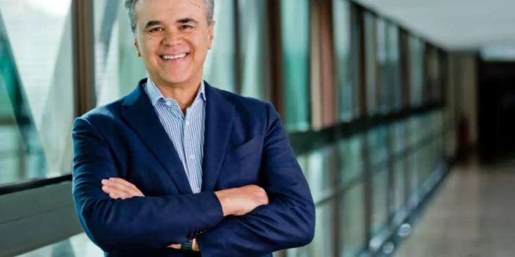 Henrique Salvador toma posse hoje, às 20h crédito: Samuel Gê/Divulgação