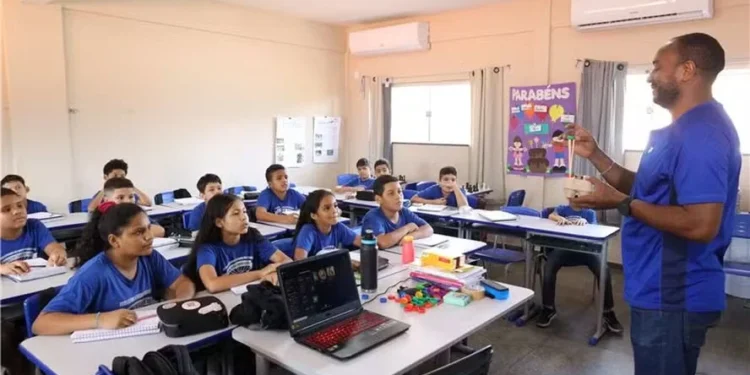 Abordagem integrada e colaborativa: investimentos em infraestrutura e benefícios a alunos e servidores impulsionam o desenvolvimento da educação no Pará — Foto: Alex Ribeiro / Agência Pará