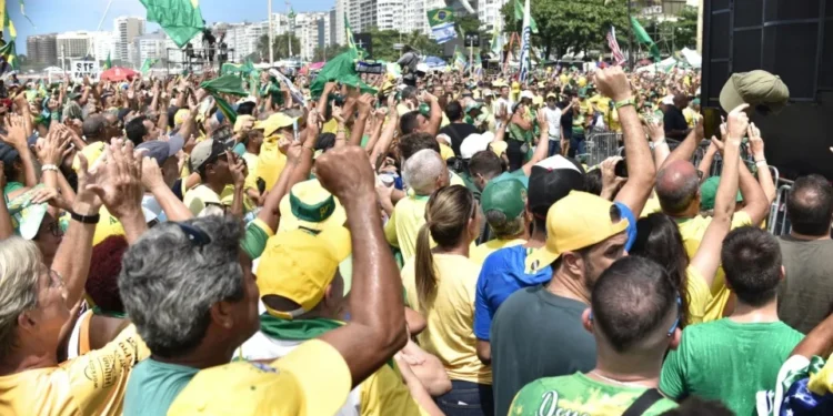 Governo e oposição partem para “disputa das ruas” sobre anistia