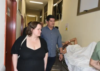 Governo do Tocantins e Prefeitura de Palmas buscam solução para reduzir filas no HGP