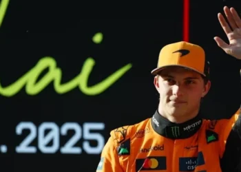 Oscar Piastri conquista pole no GP da China • Foto: Divulgação/ Fórmula 1