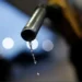 Entenda se mais etanol na gasolina pode reduzir preço do combustível