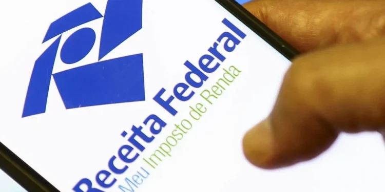 IR 2025: Veja regras para investimentos no exterior e tributação de lucros