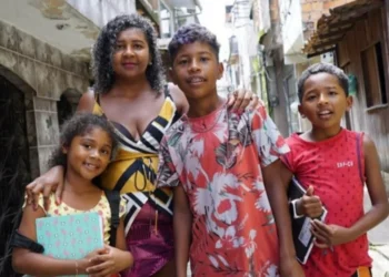 A prevalência de domicílioscom chefes mulheres passou a ocorrer, conforme a PNAD Contínua, a partir de 2022. Imagem ilustrativa • Sérgio Moura/MDS