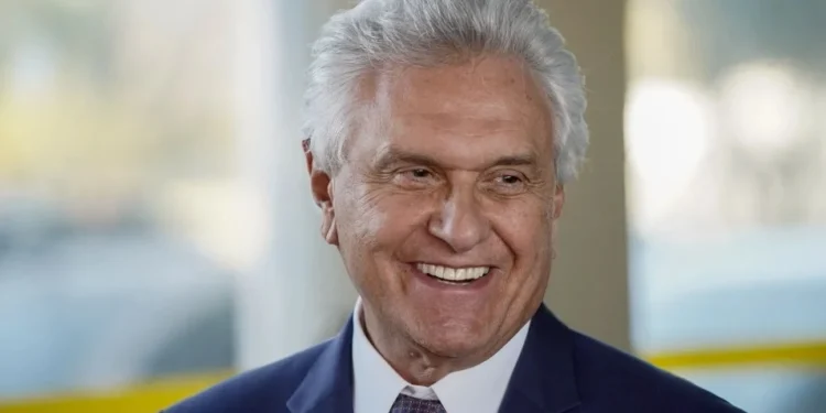 Caiado define slogan de pré-campanha: “Coragem para endireitar o Brasil”