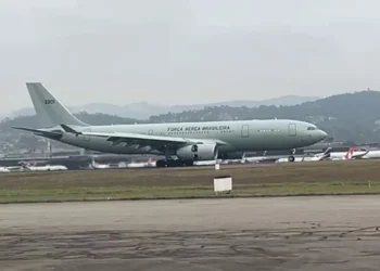 A chegada do voo em Fortaleza (CE) está prevista para às 8h • Força Aérea Brasileira/Divulgação