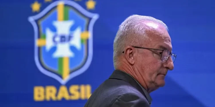Dorival Júnior é demitido do comando da seleção brasileira