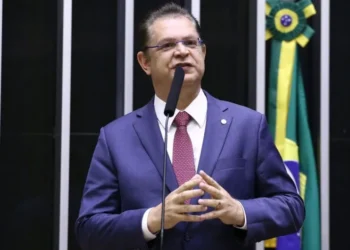 PL defende relator de outra sigla para diminuir resistência à anistia