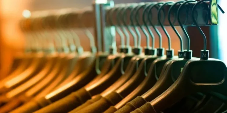 Taxa da blusinha: dez estados elevam ICMS para 20% a partir de terça-feira