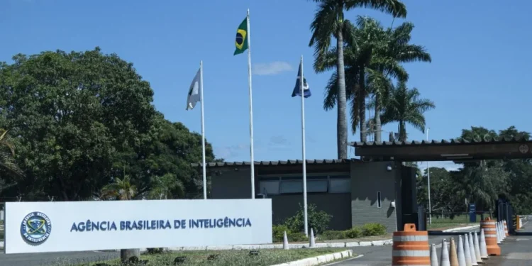 Governo brasileiro nega ação hacker contra governo do Paraguai