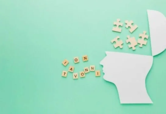 Quanto mais cedo o tratamento for iniciado, mais lenta tende ser a progressão da doença crédito: FreePik