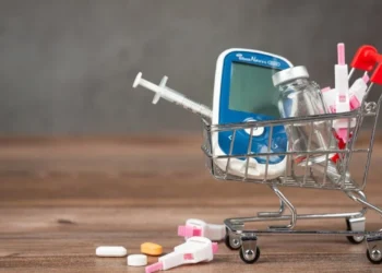 Problemas oculares ocorrem somente nos casos em que a pessoa não se cuida por muito tempo
crédito: jcomp/ FreePik