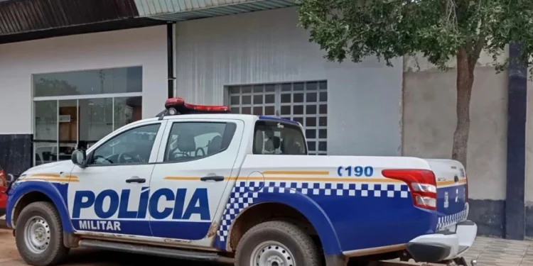 Mulher é presa pela PM suspeita de homicídio em Recursolândia