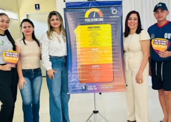 As ações reuniram representantes da comunidade, lideranças locais, órgãos da rede de proteção e a equipe técnica da Diretoria de Enfrentamento à Violência Contra a Mulher (DEVIM).