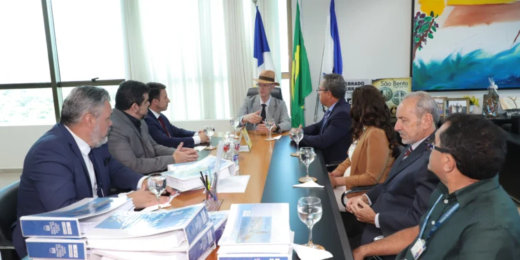 Governo do Tocantins entrega Prestação de Contas Consolidadas ao TCE/TO