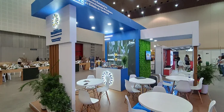Governo do Tocantins atrai interesse de investidores com estande estratégico em evento de energia solar no Nordeste