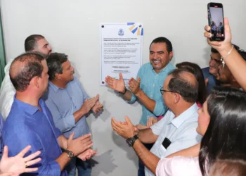 Governador Wanderlei Barbosa e autoridades durante a inauguração da nova sede do Ruraltins, em Palmas - Crédito: Esequias Araújo/Governo do Tocantins