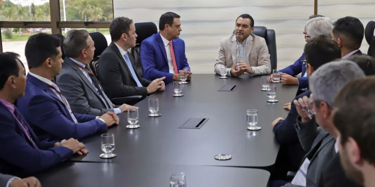Governador Wanderlei Barbosa destaca protagonismo do Tocantins ao receber secretários da Fazenda de todos os estados para debater reforma tributária
