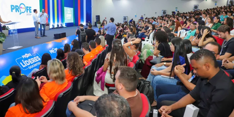Em capacitação com mais de 1,4 mil docentes, governador Wanderlei Barbosa destaca que PCCR da Educação será enviado à Assembleia ainda este ano
