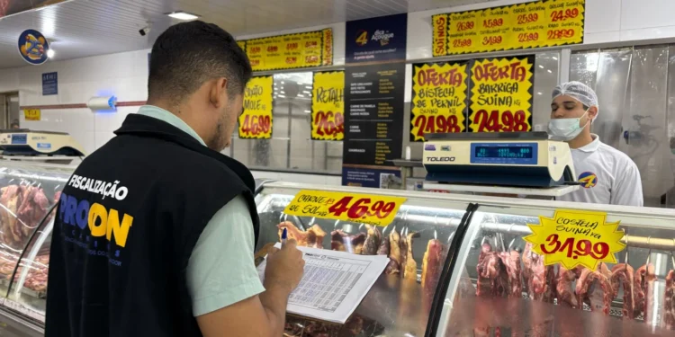 O levantamento apresentou 31 cortes de carne, incluindo bovinos, suínos, frango, peixes e linguiças, em nove estabelecimentos comerciais da cidade, sendo açougues e supermercados.