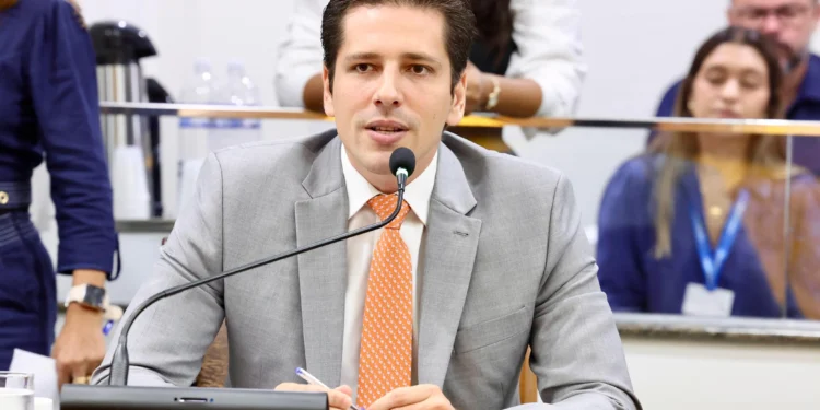 Projeto de Lei nº 303/2023 garante bônus de 10% a estudantes tocantinenses em processos seletivos de universidades públicas estaduais