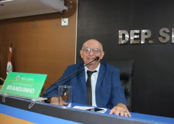 Vice-presidente da câmara vereador Branquinho quer contratação de monitores e reumatologista