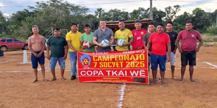 Vereador Sérgio Caldeira prestigia abertura da Copa Tkaiwe em Tocantinia
