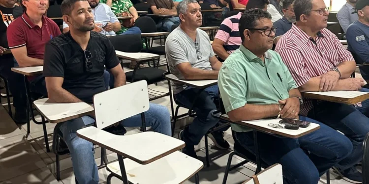 Adapec realiza capacitação em fiscalização no trânsito animal e vegetal em Araguaína