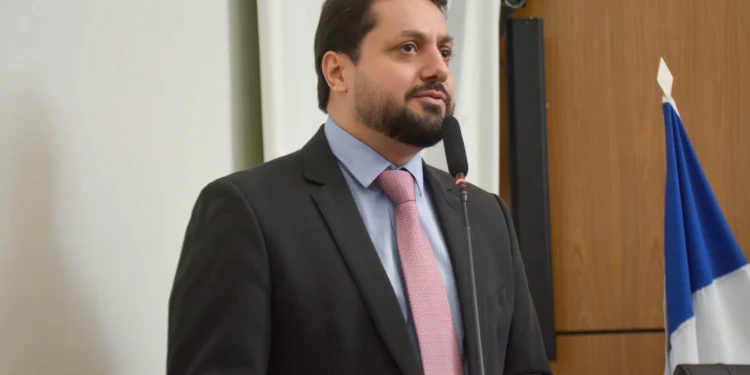 Em Audiência Pública vereador Vinicius Pires afirma que a Capoeira tem importância e representatividade cultural muito grande para os movimentos sociais