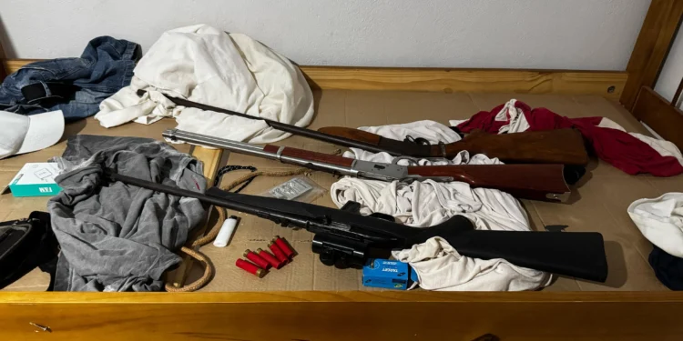 Em Bom Jesus do Tocantins, Polícia Civil apreende munições e três armas de fogo em residência de fazendeiro