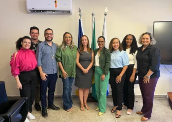 Gerência de Educação Bilíngue de Surdos e Diretoria de Políticas de Educação Bilíngue de Surdos (DIBEPS) MEC alinham estratégias para melhorar e expandir a modalidade para outros estados