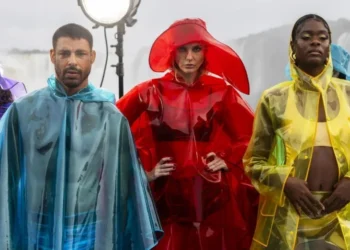 Carol Trentini faz participação em ensaio fotográfico de "Vale Tudo" • Globo/ Fábio Rocha