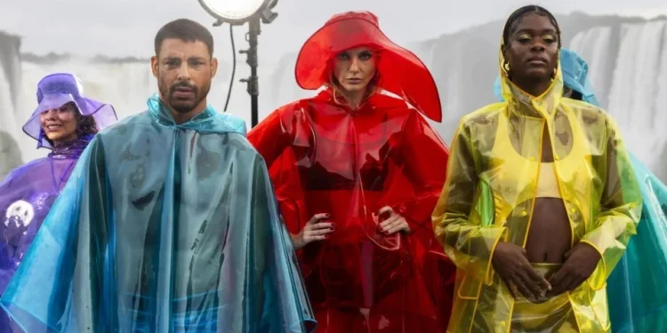 Modelo Carol Trentini mostra bastidores de participação em “Vale Tudo”