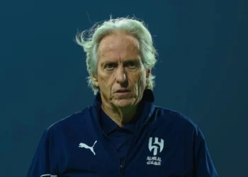 Jorge Jesus, técnico do Al-Hilal, durante a semifinal da Supercopa Saudita • Divulgação/Alhilal_EN
