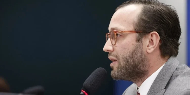 Filipe Barros defende aprovação do projeto de reciprocidade econômica