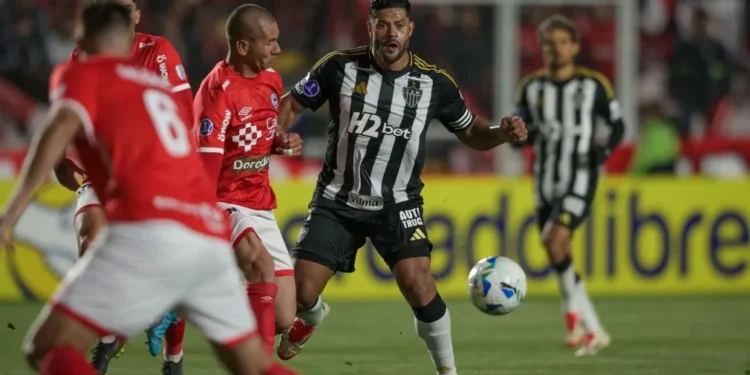 Sul-Americana: Hulk “bate na trave”, e Atlético-MG empata com Cienciano