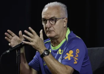 Dorival Jr tirou a culpa de Ednaldo Rodrigues após derrota para Argentina • Foto: Rafael Ribeiro/CBF @rafaelribeirorio