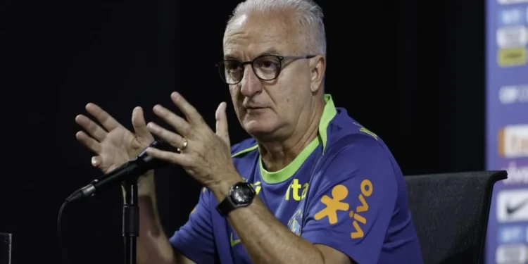 Quatro dias após demissão, CBF rescinde contrato de Dorival