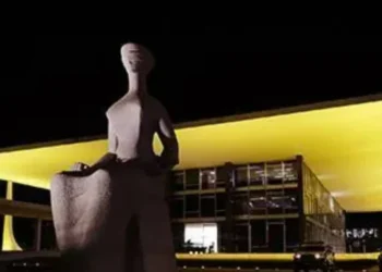 STF minimiza pedido do PL para Congresso suspender ação do plano de golpe