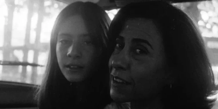 Atriz de “Ainda Estou Aqui” relembra um mês do Oscar e mostra bastidores