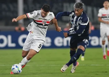 Lance de Talleres x São Paulo pela Libertadores • Hernan Cortez/Getty Images
