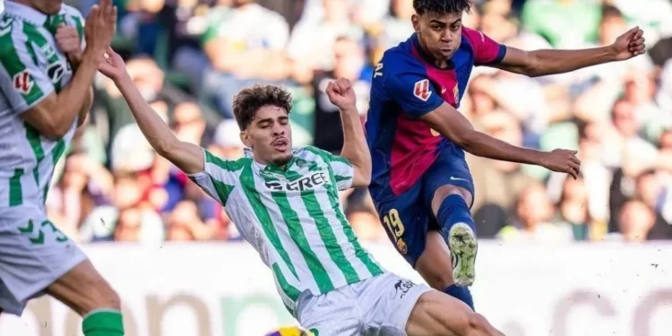 Barcelona encara Betis para manter vantagem na liderança da La Liga