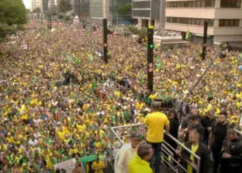 Anistia: entenda o que diz o projeto que perdoa envolvidos nos atos de 8/1